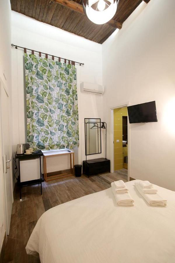Antica Residenza Fusco Hotel Наполи Екстериор снимка