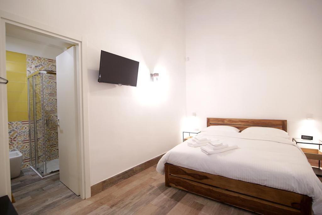 Antica Residenza Fusco Hotel Наполи Екстериор снимка