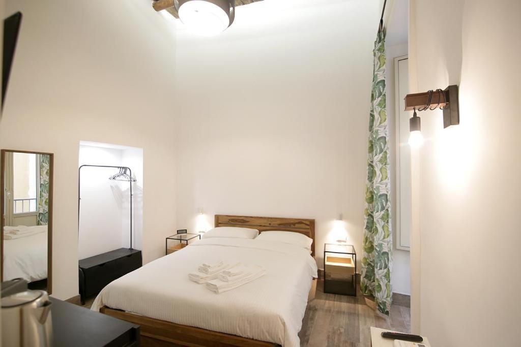 Antica Residenza Fusco Hotel Наполи Екстериор снимка